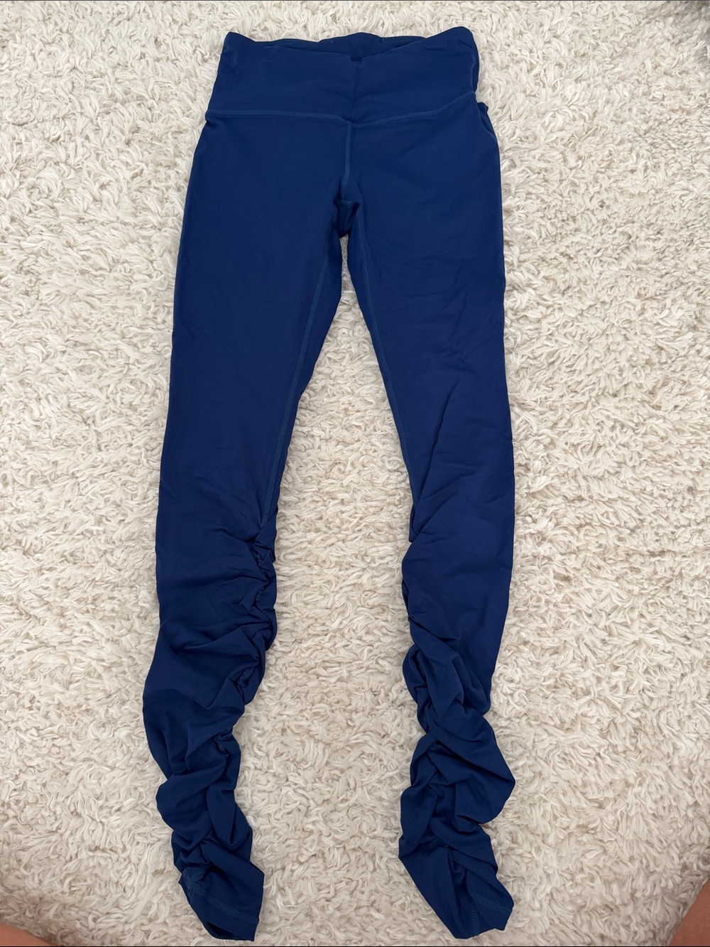 High-Waist Navy Ruched Leggings - Picture 1 of 3